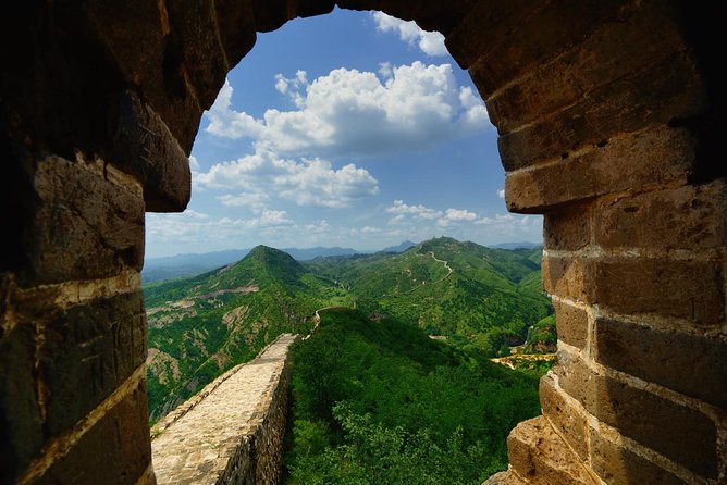 Beijing Mutianyu Great Wall Tour with Night View of Simatai and Gubei Water Town - Comfort, Pace, and How to Prepare for the 8 to 10 Hour Schedule