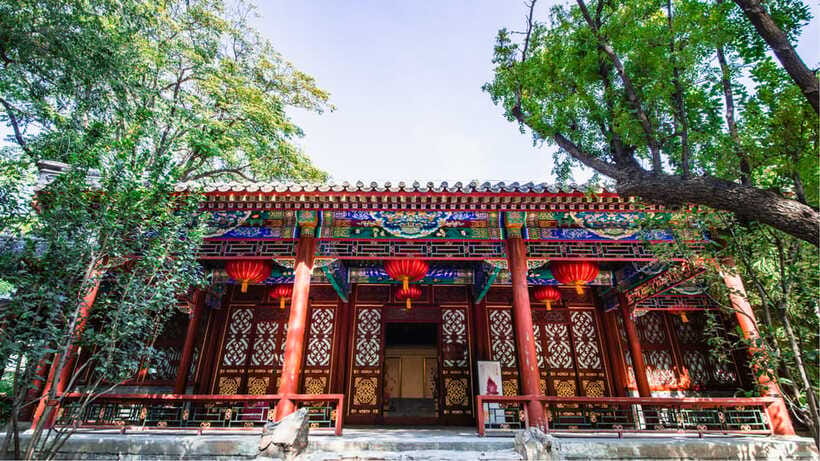 Beijing: Prince Kung's Palace Museum Ticket—Must-See Spot - The gardens and water features are not decoration, they are the point