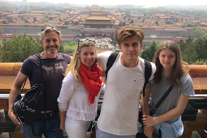 Beijing Private 2-Day Tour with Forbidden City and Great Wall - Getting your bearings at Tiananmen Square