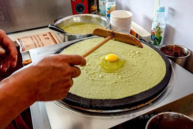 Beijing Private Hutong Food Walking Tour - LongFuSi Jie Stop: Markets, Bakeries, and the Stuff You Would Skip