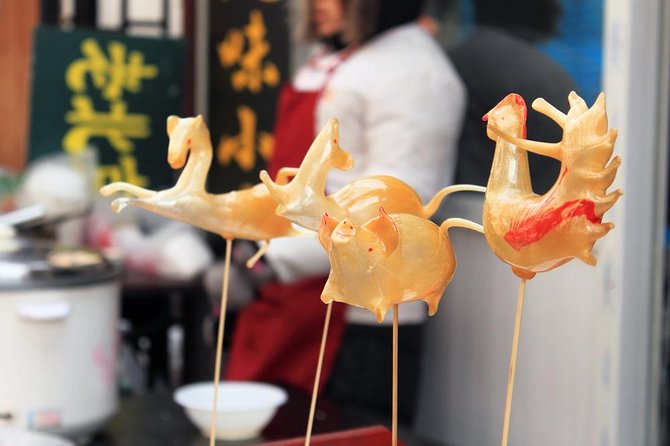 Beijing Private Night Tour - Houhai Lake nightlife finish: keep the evening going your way