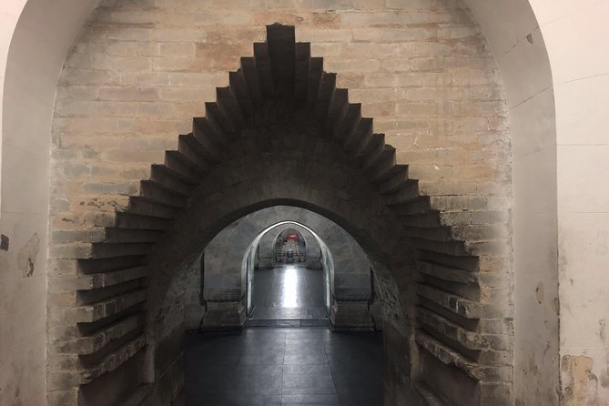 Beijing Private Tour: National Museum of China, Sacred Road and Ming Tombs - Sacred Way at the Ming Tombs: Stone Animals and a Calm Entrance Road