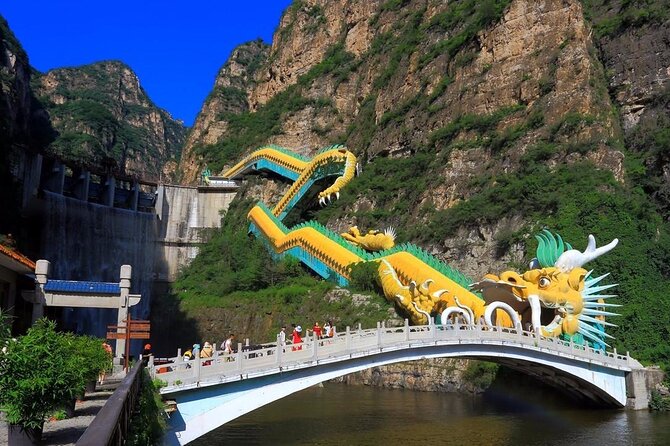 Beijing Private Tour to Badaling Great Wall and Longqing Gorge with Boat Ride - Private car pickup from central Beijing, the real time saver