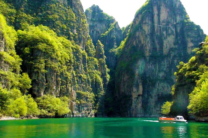 Beijing Private Tour to Badaling Great Wall and Longqing Gorge with Boat Ride - Who this tour fits best, and who may want a different plan