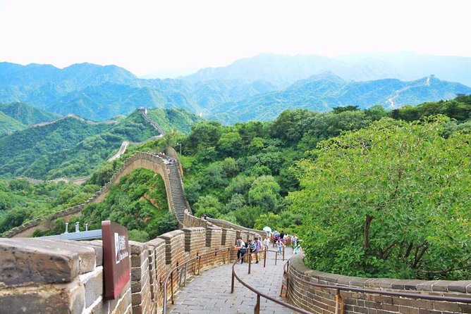 Beijing Private Transfer: Badaling Great Wall with VIP Past Pass - Vehicles, comfort, and how group size affects your experience