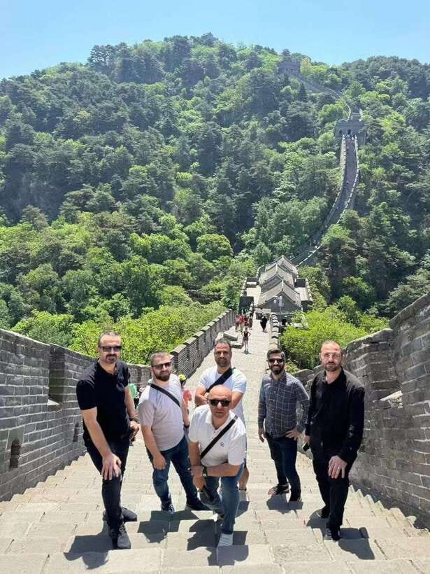 Beijing: private transfer to Great Wall from airport/hotel - How the driver and car actually make your day easier