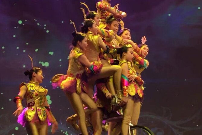 Beijing Red Theater Acrobatic Show with Private Transfer Service - The Show Experience: What One Hour of Acrobatics Feels Like