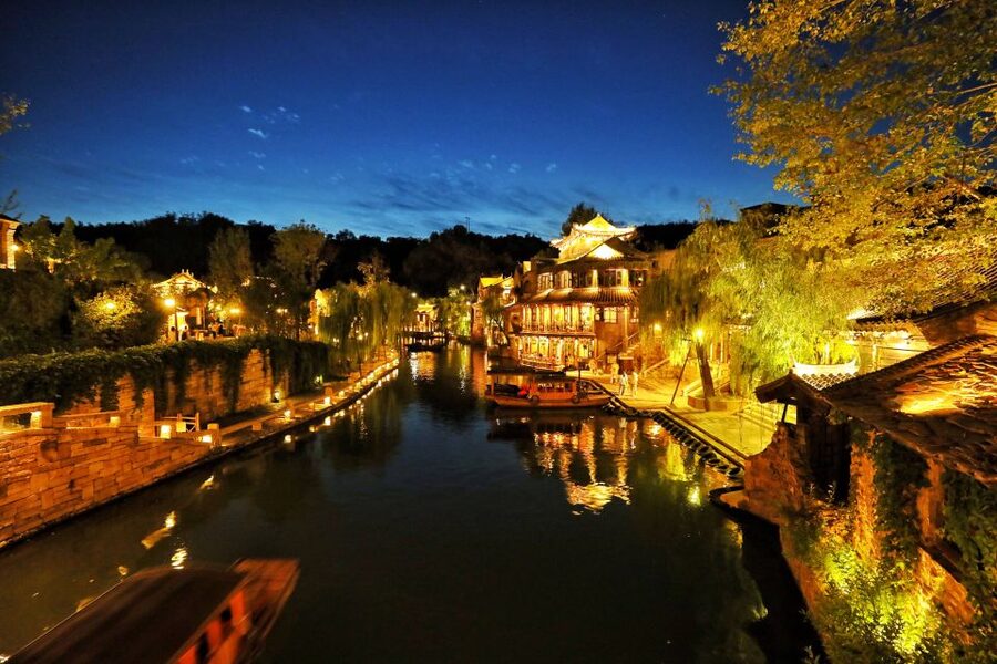 Beijing: Simatai Great Wall & Gubei Water Town Private Tour - Quick hits you should know