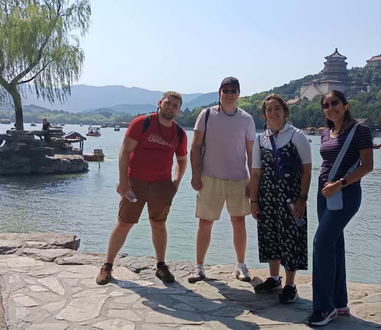Beijing: Summer Palace 3 Hours Guided Tour with Entry Ticket - Getting to the Summer Palace fast, with the right meeting plan