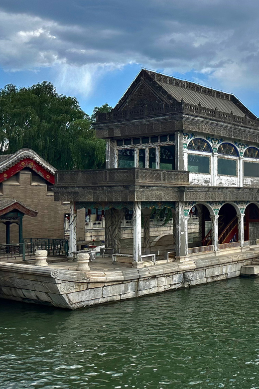 Beijing: Summer Palace Private Tour with Optional Activities - The guide names people remember: what great service looks like here