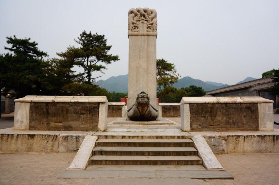 Beijing: Summer Palace, Sacred Road&Ming Tombs Private Tour - Inside Dingling: museum relics and the underground palace