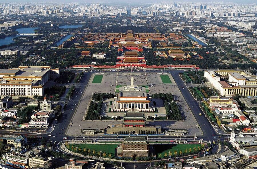 Beijing: Temple of Heaven and Forbidden City Private Tour - Forbidden City: palaces, halls, and a clear route through the chaos