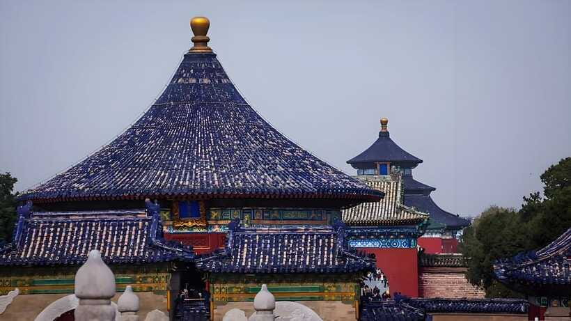 Beijing: Temple of Heaven Park ticket(day tour/guide opt) - Food near the West and East Gates, snack smart