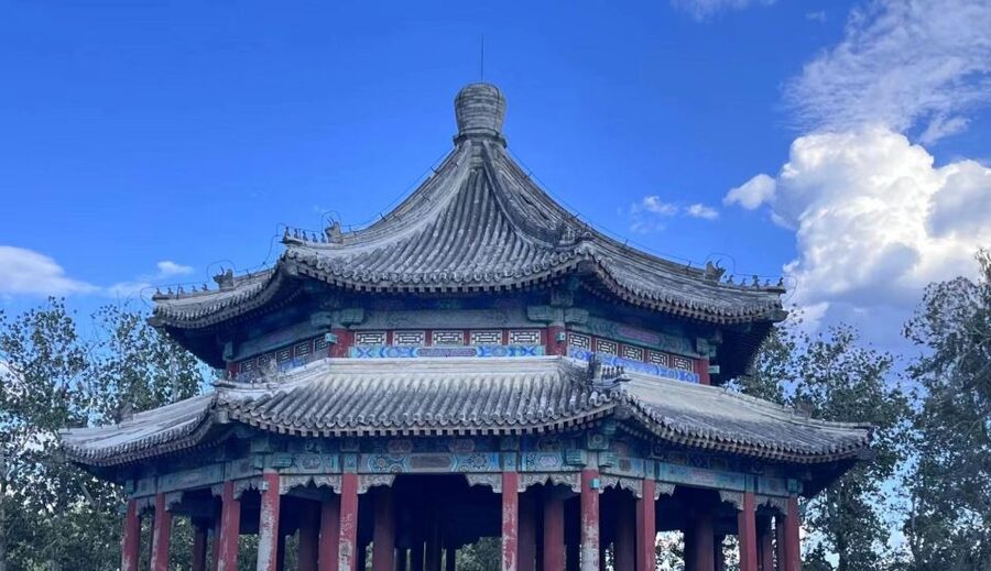 Beijing: The Temple of Heaven or Summer Palace Entry Ticket - Summer Palace: Big Gardens, Lakeside Time, and Smart Gate Choices