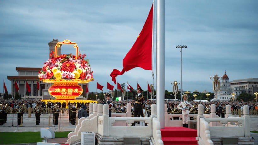 Beijing: Tiananmen Square and Forbidden City Entry Tickets - Guided Forbidden City tours: 3-hour intro vs longer small-group routes