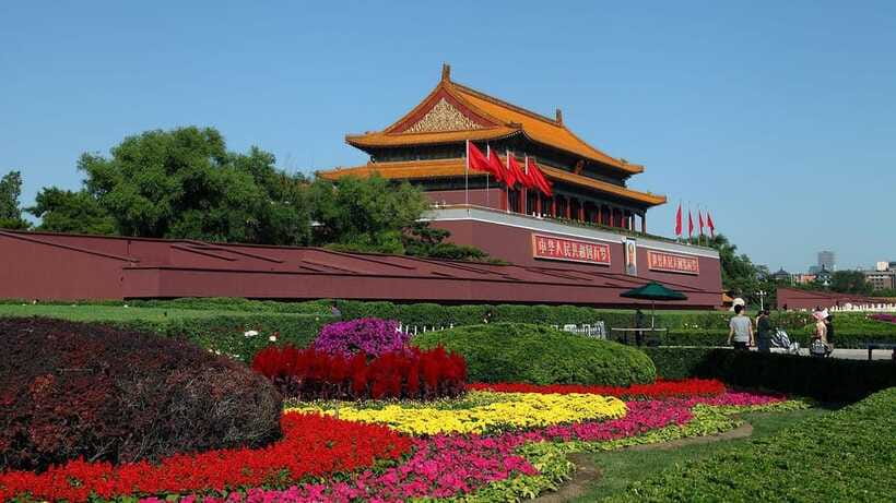 Beijing: Tiananmen Square Entry Registration - Booking with Ezio’s Private tour, what to look for