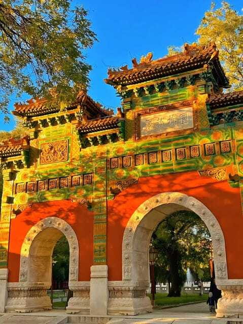 Beijing:Tiananmen Square tickets (guide optional) - What you will actually see once you’re inside the square