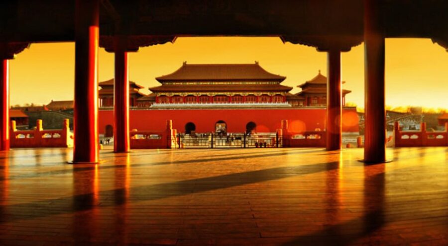 Beijing: Tianmen Square, Forbidden City & Royal Museum Tours - The Royal Treasures Museum stop you should actually budget for