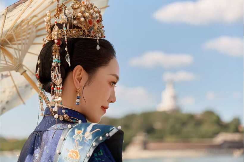 Beijing: Traditional Chinese Costume Makeover & Photo Shoot - Hitting Beijing at the right spot: Jinyuhutong Station start