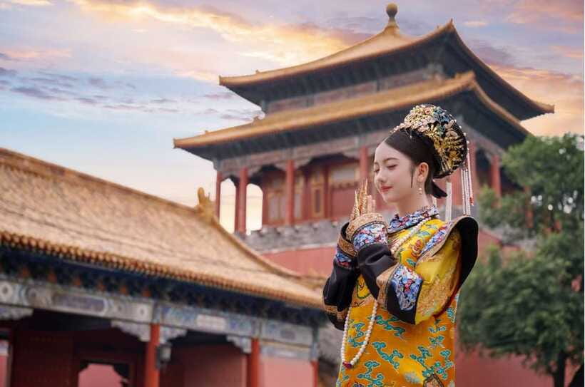Beijing: Traditional Chinese Costume Makeover & Photo Shoot - The Hanfu shop setup: where things can feel busy