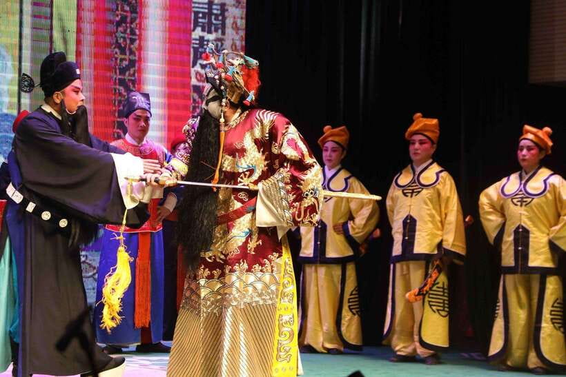 Beijing: Traditional Cultural Show Peking Opera Tickets - Should You Book This Peking Opera Ticket?