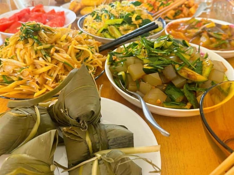 Beijing: Vegan Home Cooking & Local Market Tour with Sanxia - Tea ceremony timing and how it pairs with food