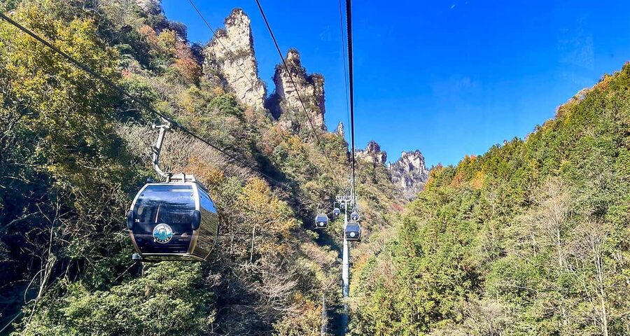 Best Mini Group to Zhangjiajie Forest Park & Avatar Mountain - Yangjiajie Natural Great Wall, the “peak wall” effect