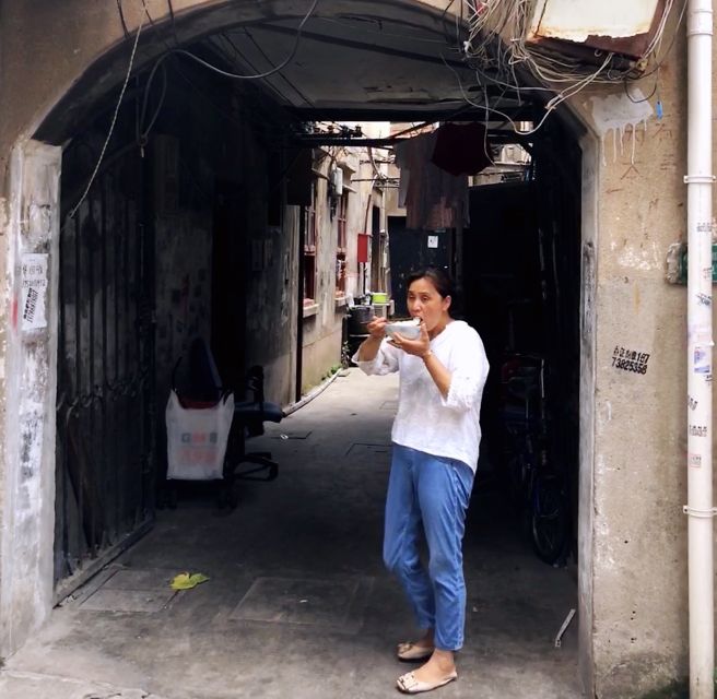 Biking Real Shanghai& Tea Tasting Experience - Guide style, group size, and why the ride feels personal
