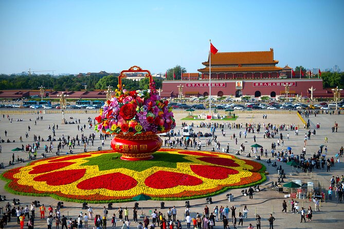 Boutique Tour: Tiananmen, Forbidden City, Mutianyu with VIP Pass - A Private Beijing Morning, Pickup at 7:30 and On to Tiananmen