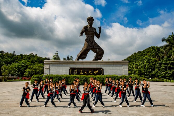 Bruce Lee Hometown Martial Art Culture Lion Dance Private Tour - Zumiao (West Gate 1): the temple complex where kungfu culture meets everyday life