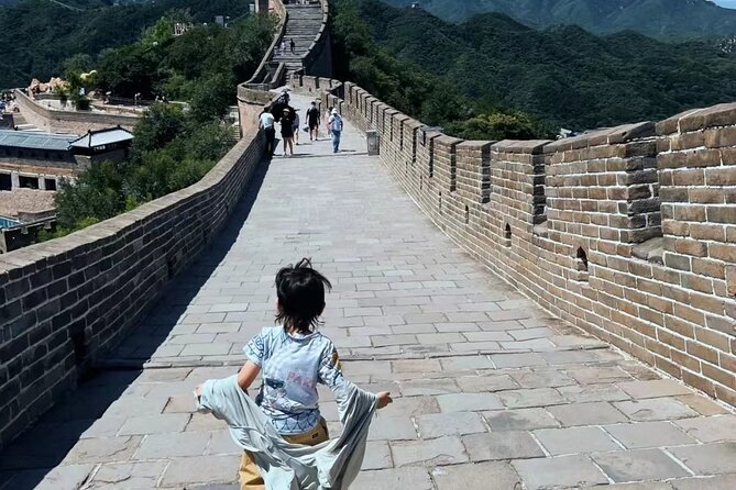 BusDa-Ancient Great Wall &Badaling Great Wall Full-day Bus Tour - Getting There: Meeting Point, Mobile Ticket, and Group Size