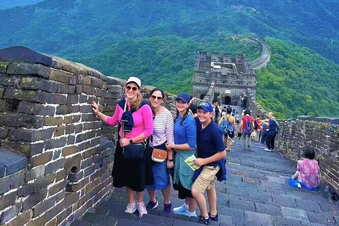 Busda-Mutianyu Great Wall&Dingling Tomb Full-Day Bus/Private Tour - The 9-hour schedule: how much is sightseeing versus riding