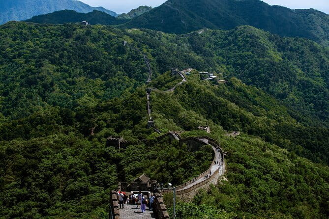 BusDa-Private Day Tours: Forbidden City & Mutianyu Great Wall - The guide experience: English support and practical help you can feel