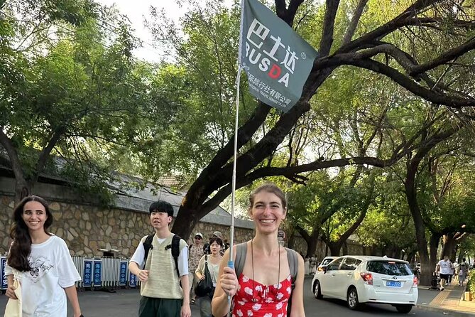 BusDa-Private Mutianyu Great Wall Trip with English Guide - Meet Lee and Learn the Wall Like It’s a Living Place