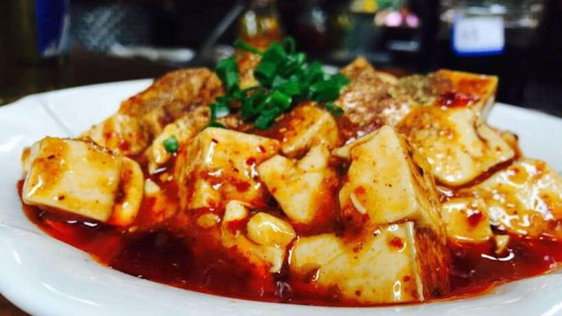 Chengdu: Cooking Class with Fresh Market Half Day Experience - Metro Easy Start: Meeting Point and Timing