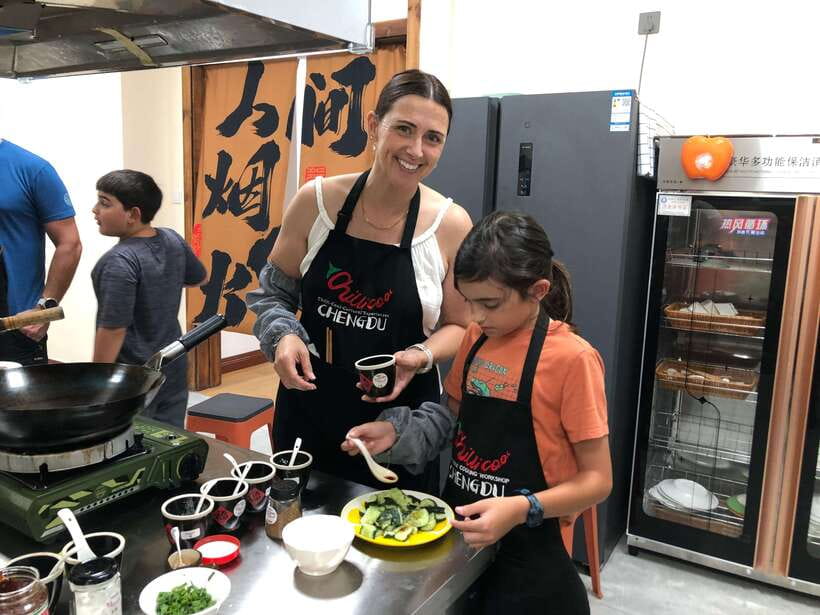 Chengdu: Cooking Class with Fresh Market Half Day Experience - Spice Market Challenges, Smells, and Sichuan Ingredient Basics