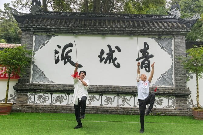 Chengdu Kung Fu Panda Tour Tai Chi, Martial Arts and Panda Base - Panda Valley first, so the day starts cute and focused