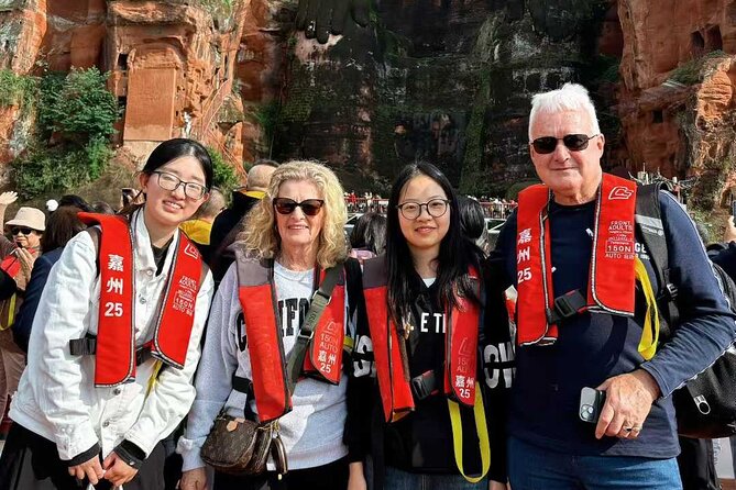Chengdu Panda & Leshan Giant Buddha Premium Private Day Tour - Why This Panda and Leshan Plan Works Better Than a Crowded Day