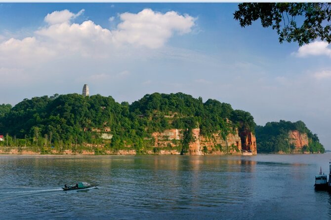 Chengdu Panda & Leshan Giant Buddha Premium Private Day Tour - Price and Value: What Is Included, What Costs Extra, and How to Budget