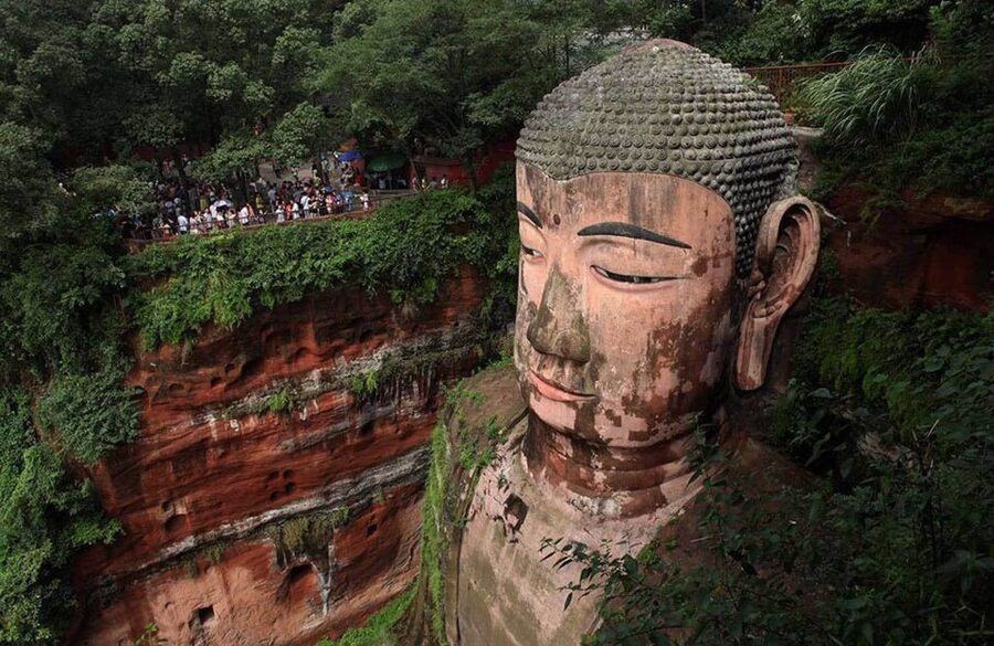 Chengdu Private Tour of Leshan Buddha and Panda Base - English-Speaking Private Guide, and Why Names Matter