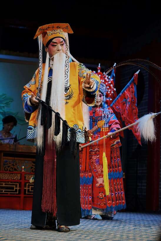 Chengdu: Sichuan Opera Show Ticket - Shu Feng Ya Yun - Tea, snacks, and your choice of included free treat