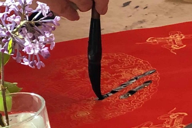 Chinese Calligraphy Class for Small Group - The lesson flow: inner calm first, then posture, then real stroke practice