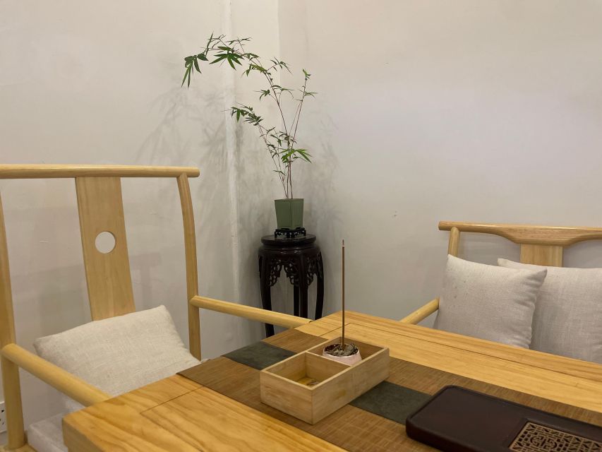 Chinese Tea ceremony in Beijing Hutong courtyard - Price and logistics: what you’re really paying for
