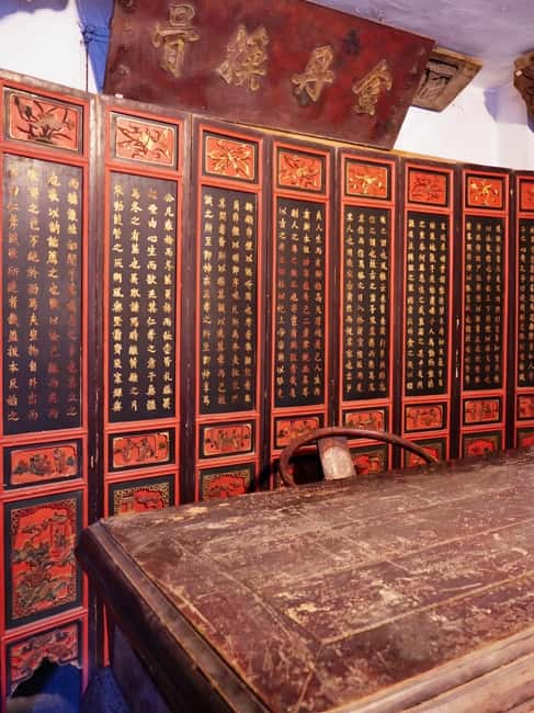 Chongqing deep explore & private car service including meals - Lunch, Hot Tea Breaks, and Getting the Spice Right