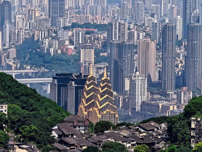 Chongqing: Historical Blocks, Temple, and Mountain Tour - Metro transfer: a short ride that saves your energy