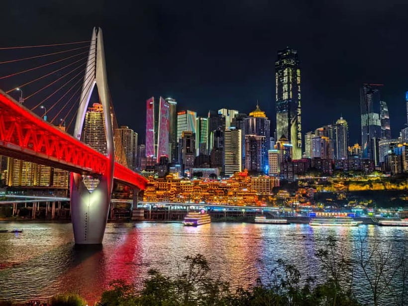 Chongqing: Magic Night View and Secret Viewing Spots Tour - Key things you will notice on this night tour