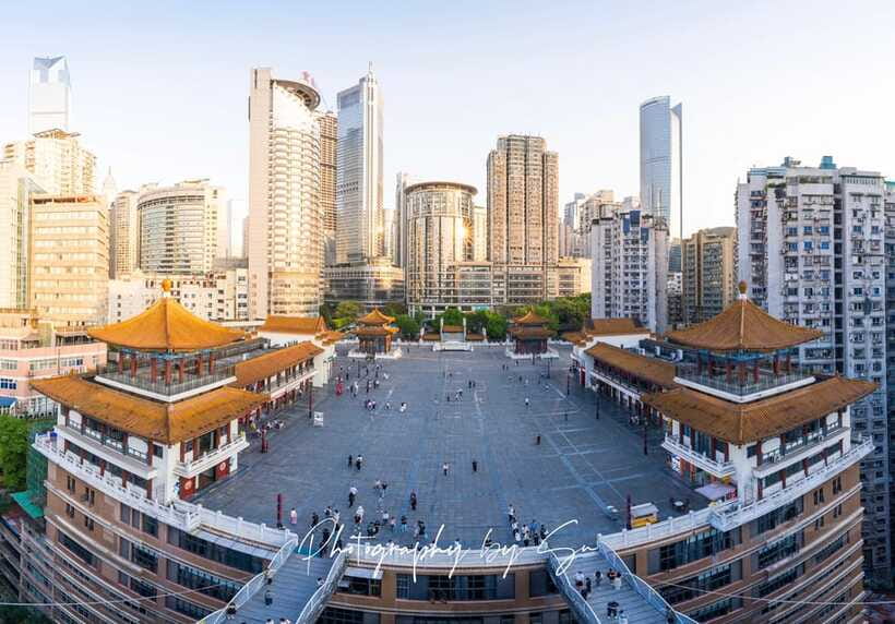 Chongqing Private City Tour: Must-Sees All-in-One - Chongqing’s hillside layers: Tongyuan Gate and Mountain City-style lanes