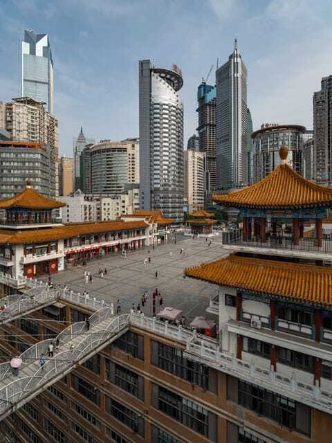 Chongqing Private City Tour: Must-Sees All-in-One - Food breaks built in: Haochi Street, lunch choices, and hot pot timing