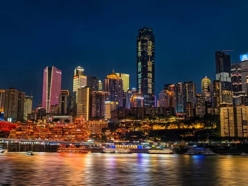 Chongqing: Private Food Tour and Magical Night Views - Spicy-sour sweet potato noodles, and managing heat like a pro