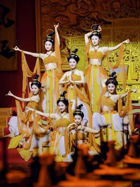 Chongqing: Qingyu Banquet Experience with Show and Dinner - Qingyu Banquet at a glance, palace hall to Bayu beats
